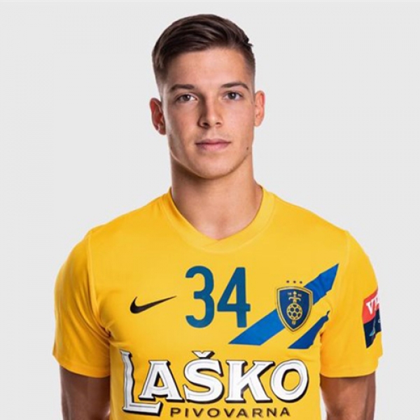 Domen Makuc